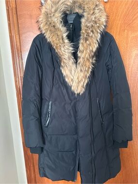 Mackage WOMEN'S BLACK PUFFER COAT WITH FUR-TRIM HOOD